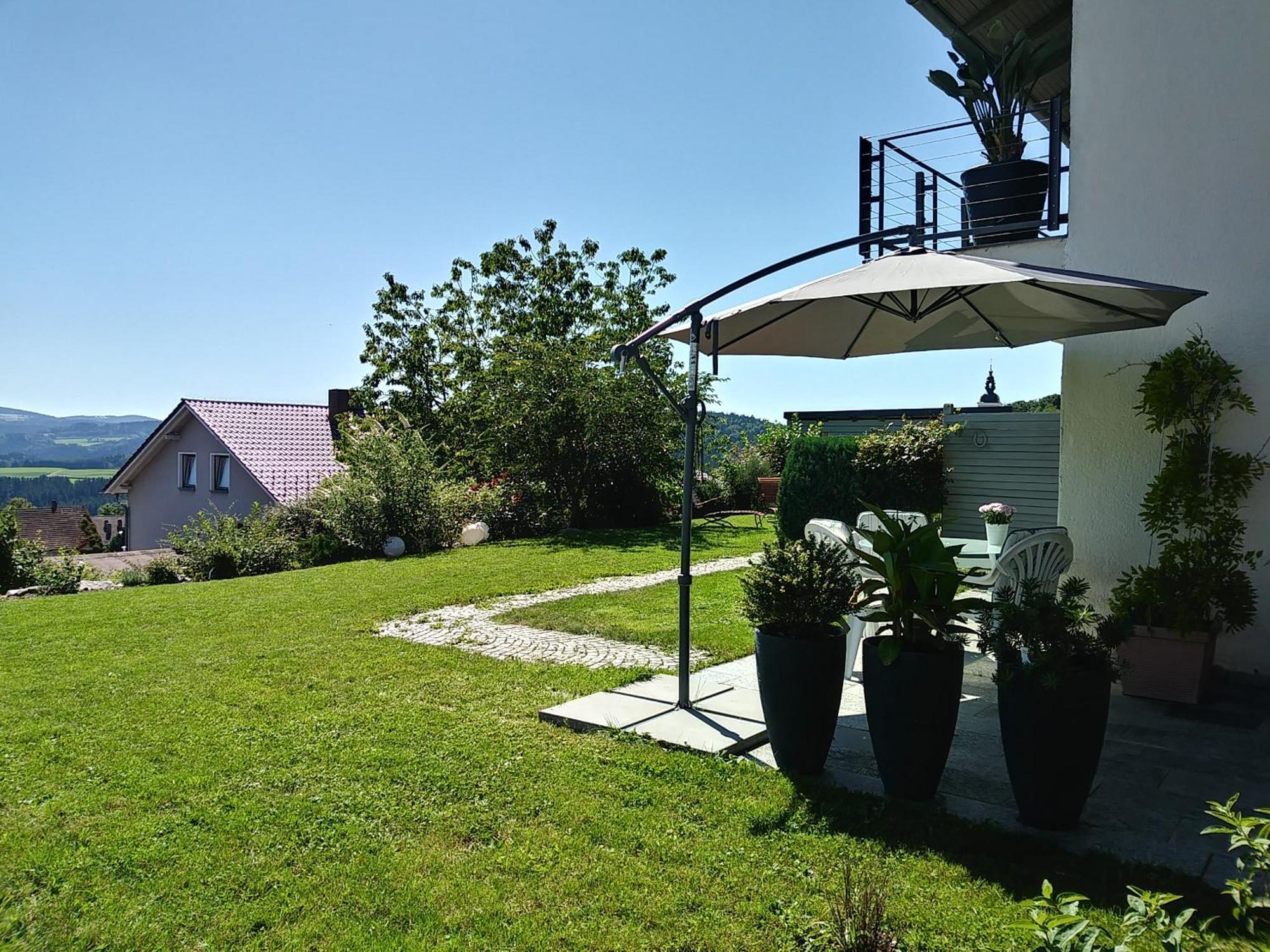 Ferienwohnungen Alpenblick Mit Garten -Panoramasauna- Kirchdorf im Wald Exterior foto